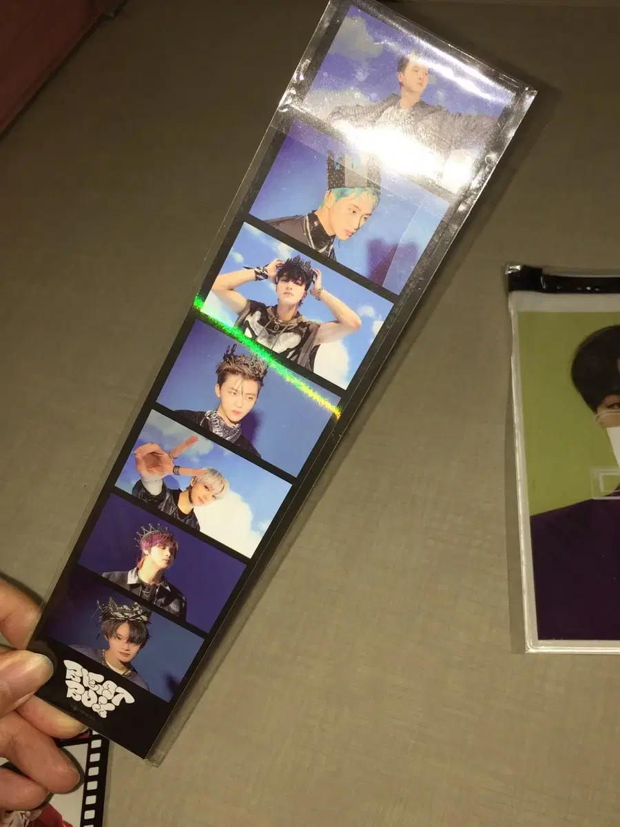 thumbnail-0